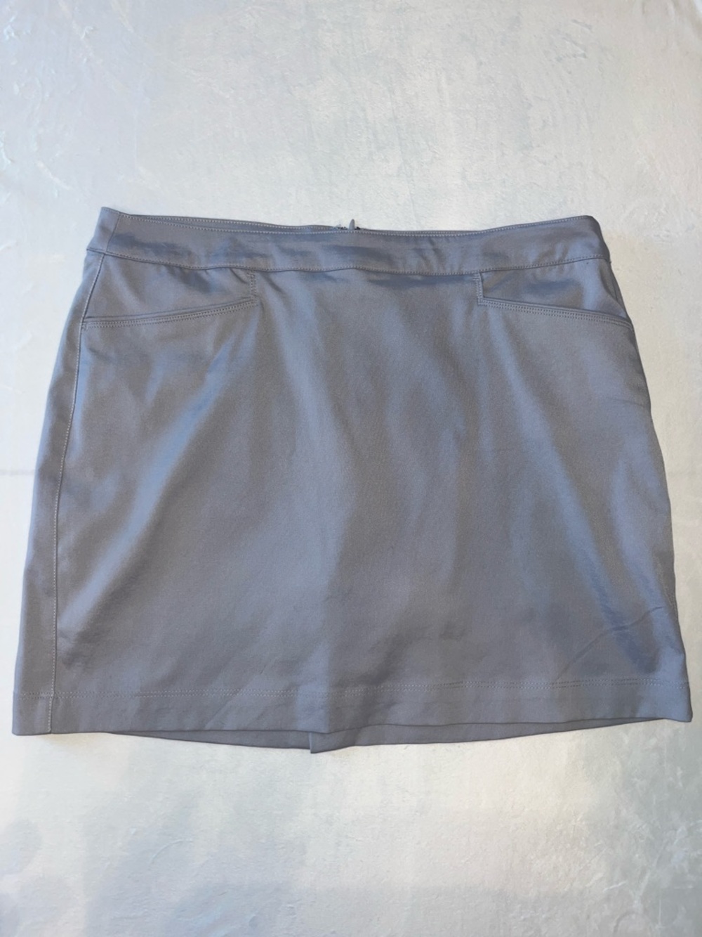 PGA Tour skort 10